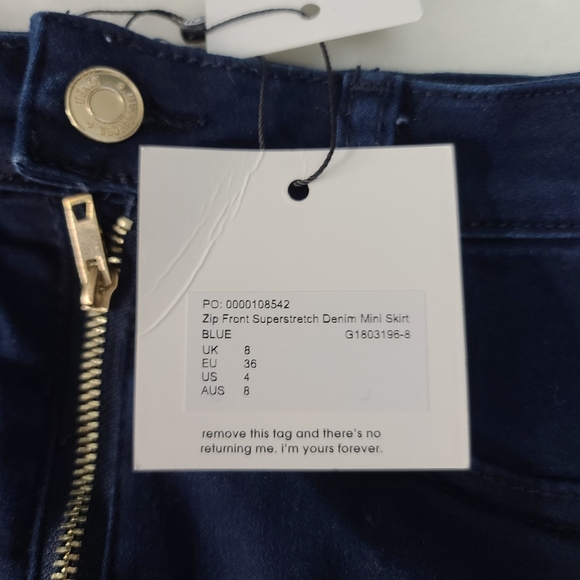 2/25$ 🛍 NWT Missguided Stretchy Jean Skirt - Picture 4 of 5